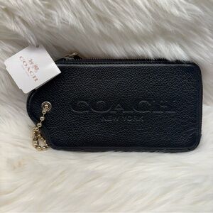 NWT Coach Grain Leather Hangtag Multi-Function Case